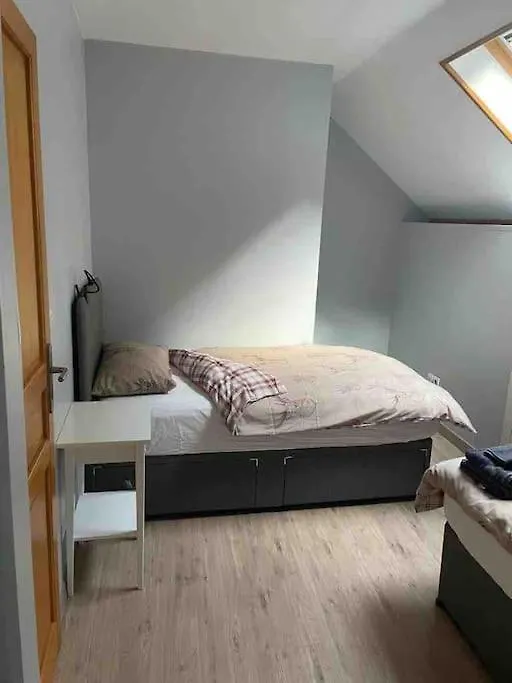 בית נופש Le Bourg-dʼOisans Maison De Bergers, Cyclist & Ski Friendly Town House, Wifi, Secure Bike Store צרפת