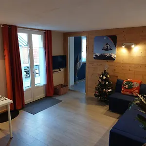  Apartment Au Pied Des Montagnes